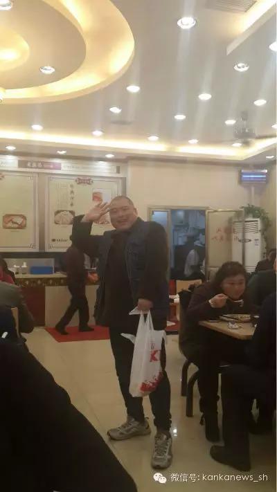 百度胖老师吧上海市公安局轨道交通分局石宇玉老师求救 微信抖音快手百度贴吧百科图片视频知道搜上海胖老师  ...